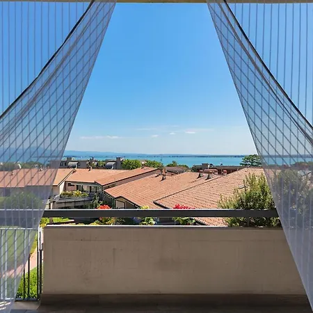 Garda Si View With Pool アパート