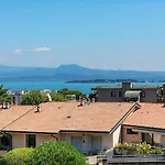 Garda Si View With Pool Desenzano del Garda
