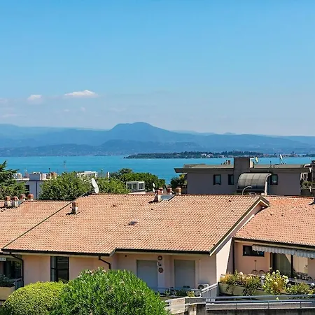 Garda Si View With Pool דסנזאנו דל גארדה