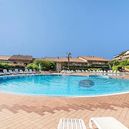 דירה Garda Si View With Pool *